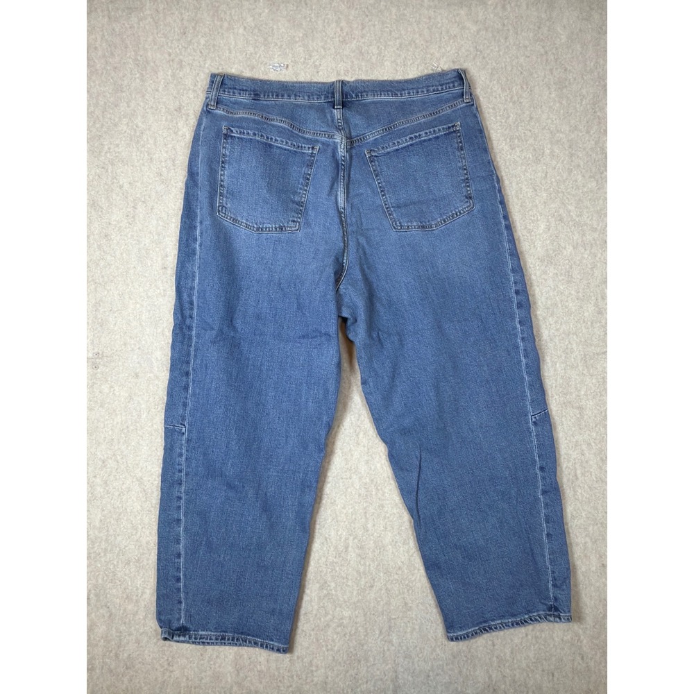 K317. Old Navy High-Rise Barrel Leg Jeans Medium Wash Blue Denim Women 18 - Picture 3 of 3